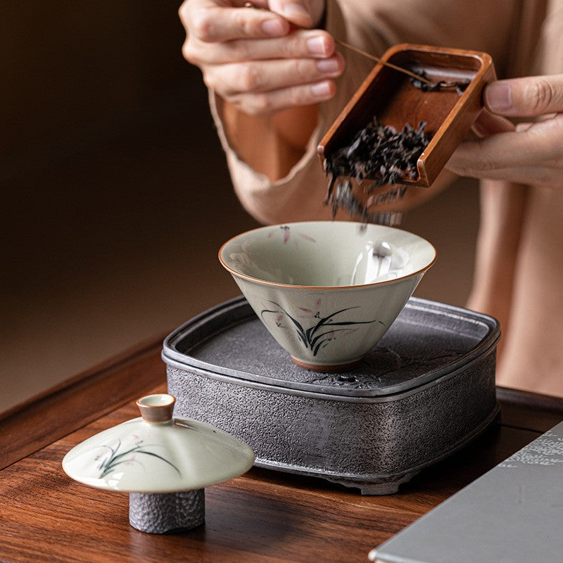 Mist Bamboo Hand-Painted Gaiwan