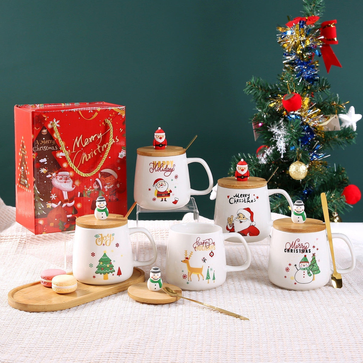Winter Eve Santa Gift Mug Set