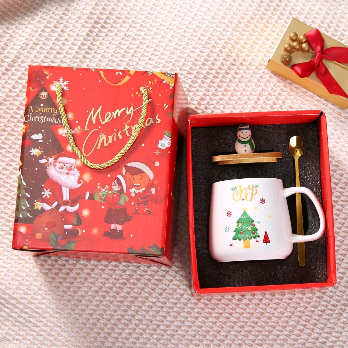 Winter Eve Santa Gift Mug Set