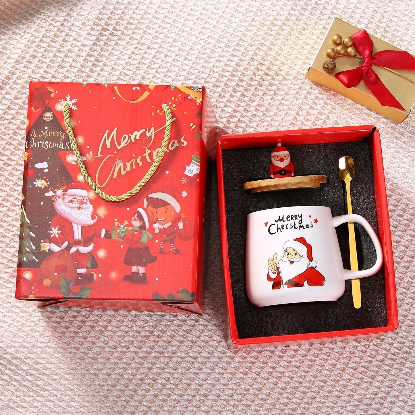 Winter Eve Santa Gift Mug Set